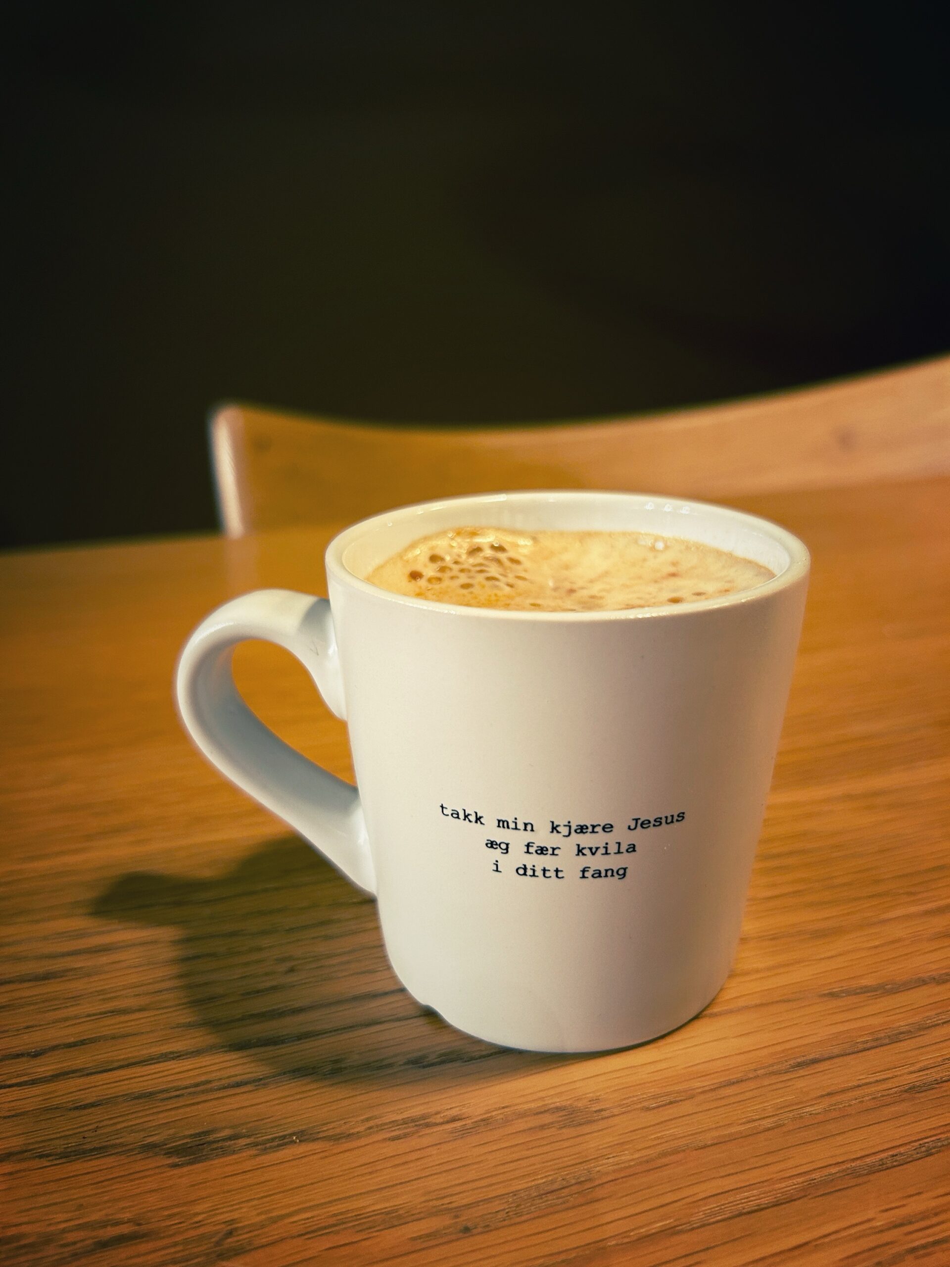 «Kvila i ditt fang» kaffekopp svart eller hvit - Bilde 3